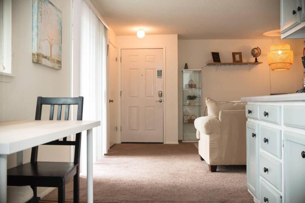 Contemporary, Marine 2Bd/1Ba Apartment C In Кент Экстерьер фото